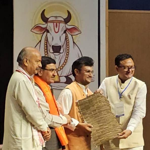 गो सेवा के क्षेत्र में उत्कृष्ट योगदान के लिए अखिल जैन को राष्ट्रीय सम्मान