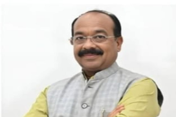  दिवाली के पूर्व डिप्टी सीएम ने दी बड़ी सौगात 40 करोड़ 24 लाख की लागत से बनेगा बोड़तरा, पथर्रा, राम्हेपुर, डिंडोरी मार्ग