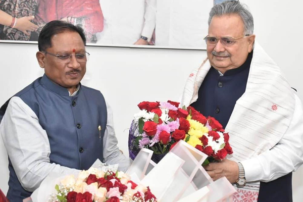  डॉ. रमन सिंह के जन्मदिन पर मुख्यमंत्री श्री विष्णु देव साय ने दी शुभकामनाएँ