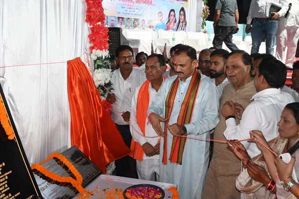 विकास कार्यों से बदलेगी बलौदाबाजार जिले की तस्वीर -प्रभारी मंत्री श्री जायसवाल