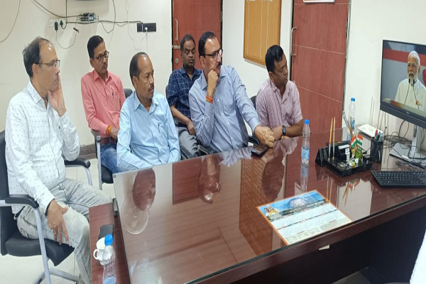 वंदे मातरम्&rdquo; के 150 वर्ष : मातृभूमि की शक्ति, समृद्धि और गौरव का प्रतीक