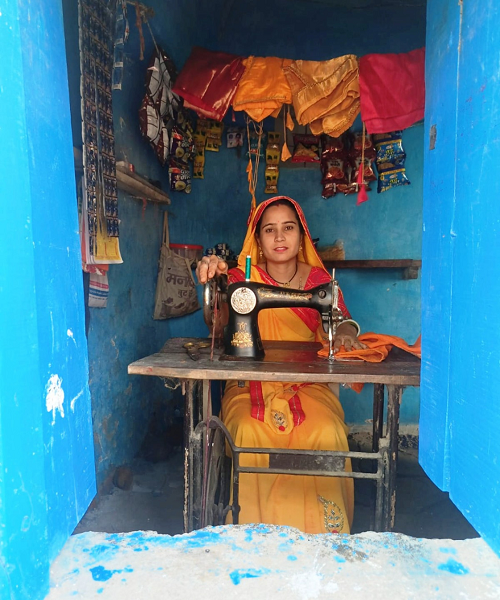 महतारी वंदन योजना से आत्मनिर्भर बनी धनगांव की ज्योति