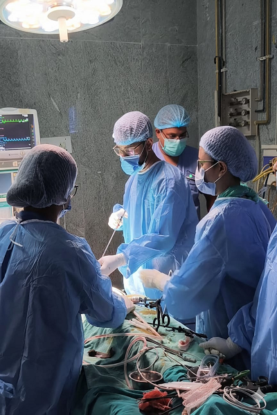 सिम्स में हाइडेटिड सिस्ट का पांचवाँ सफल दूरबीन ऑपरेशन