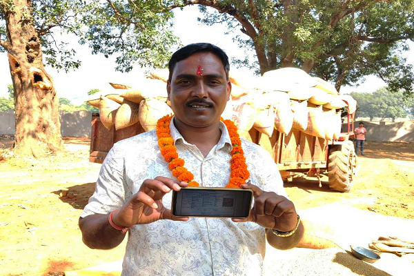 धान खरीदी केन्द्र में किसानों की सुविधा को सर्वोच्च प्राथमिकता-संतोष यादव