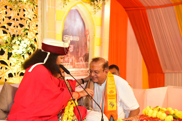  गरियाबंद के गांधी मैदान में देवांगन परिवार द्वारा आयोजित शिव महापुराण