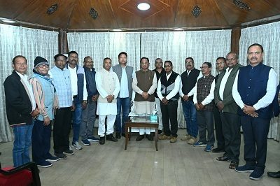 मुख्यमंत्री विष्णुदेव साय से हल्बा-हल्बी समाज के प्रतिनिधियों ने की मुलाकात