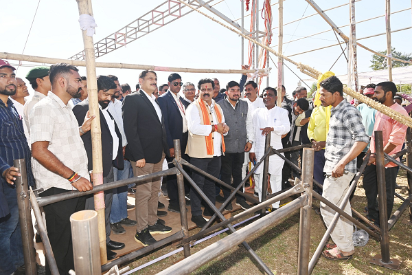  उप मुख्यमंत्री श्री विजय शर्मा ने की मेडिकल कॉलेज भूमिपूजन कार्यक्रम के तैयारियों की समीक्षा