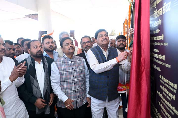 वन मंत्री ने बर्ड इंटरप्रिटेशन सेंटर का लोकार्पण एवं बर्ड सफारी का किया शुभारंभ, बोले- गिधवा-परसदा बनेगा देश का प्रमुख पक्षी संरक्षण केंद्र