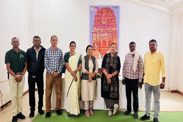 छत्तीसगढ़ की रजत जयंती वर्ष में सिरपुर में हुई पर्यटन संभावनाओं पर छात्रों की शोध प्रतियोगिता एवं संगोष्ठी, विजेताओं को मिले नकद पुरस्कार