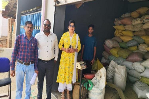 मंडी अधिनियम के तहत पांच संस्थानों से 138.50 क्विंटल धान जब्त