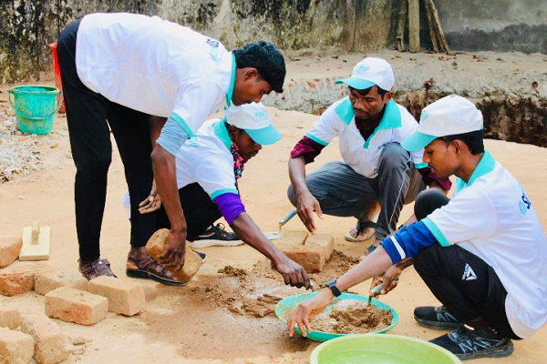 जहाँ बंदूकें खामोश हुईं, वहाँ भविष्य की नींव रखी जा रही है  