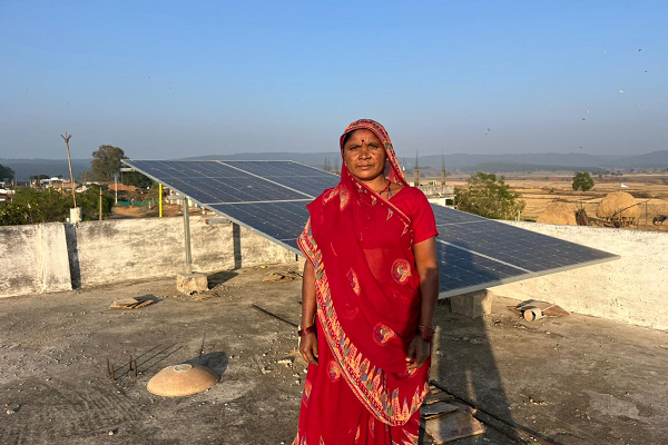 प्रधानमंत्री सूर्य घर मुफ्त बिजली योजना से ग्रामीण घरों में हो रहा ऊर्जा आत्मनिर्भरता का संचार