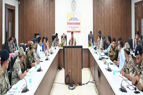 रायपुर : नए ऊर्जा और नई रणनीति के साथ बीजापुर के विकास में जुटें अधिकारी - उपमुख्यमंत्री श्री विजय शर्मा