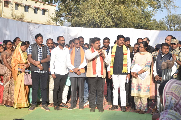 अबूझमाड़ के ओरछा पहुंचें गृह मंत्री श्री विजय शर्मा, जनचौपाल में उमड़ा जन सैलाब