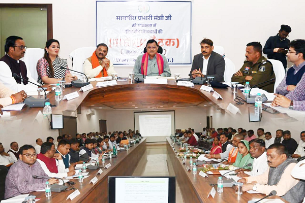 अंतिम व्यक्ति तक पहुंचे शासकीय योजनाओं का लाभ- उद्योग मंत्री श्री लखनलाल देवांगन