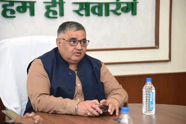 राजिम कुंभ की तैयारियां तेज: पर्यटन एवं संस्कृति मंत्री श्री राजेश अग्रवाल ने नवा रायपुर स्थित आवासीय कार्यालय में की विस्तृत समीक्षा बैठक