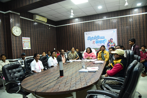 सुजल ग्राम संवाद के तृतीय चरण में ग्राम पंचायत साल्हेभाट ने किया छत्तीसगढ़ का प्रतिनिधित्व