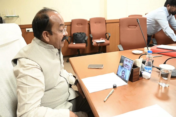 गणतंत्र दिवस पर नई दिल्ली में मुख्य समारोह में छत्तीसगढ़ के शहरी पथ-विक्रेताओं को पीएम मोदी का न्यौता मिलना बड़ी बात : उप मुख्यमंत्री श्री अरुण साव