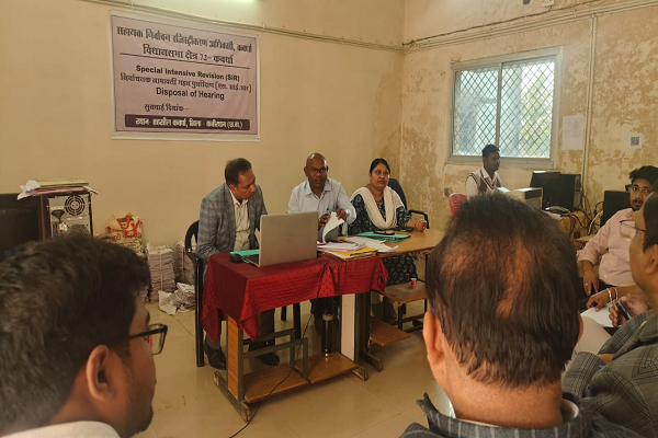 निर्वाचक नामावली के विशेष गहन पुनरीक्षण कार्यों का रोल ऑब्जर्वर श्री अभिनव गुप्ता ने किया निरीक्षण