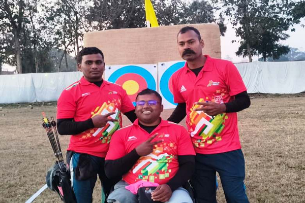 हौसलों की उड़ान : सीआरपीएफ जवान से पैरा तीरंदाज बने श्री तोमन कुमार ने राष्ट्रीय प्रतियोगिता में रचा इतिहास