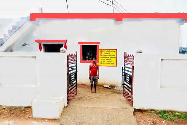 प्रधानमंत्री सूर्यघर मुफ्त बिजली योजना से रोशन हुआ मनोज साहू का घर