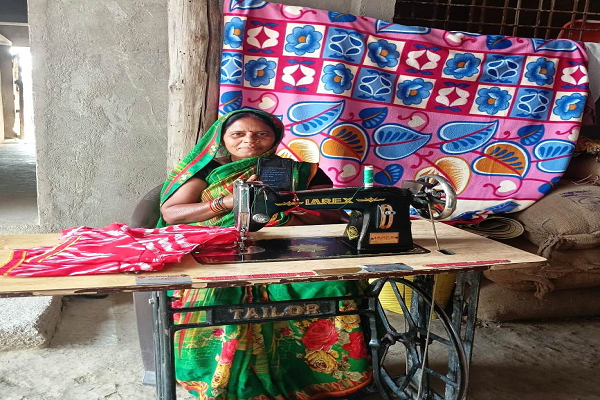 महतारी वंदन योजना बनी आत्मनिर्भरता का आधार