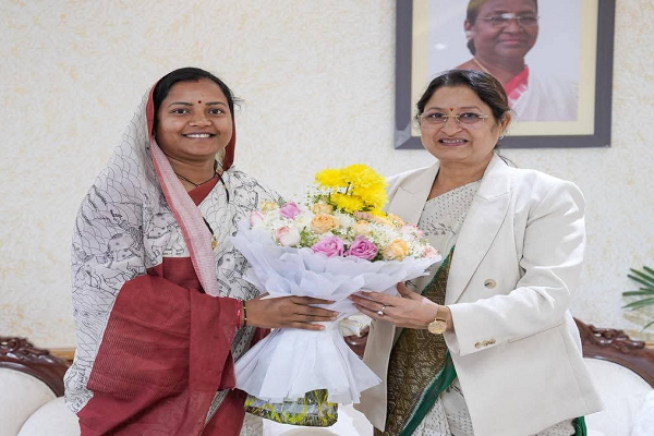 छत्तीसगढ़ मना रहा &lsquo;महतारी गौरव वर्ष&rsquo;: मंत्री श्रीमती लक्ष्मी राजवाड़े ने केन्द्रीय मंत्री श्रीमती अन्नपूर्णा देवी को दी जानकारी