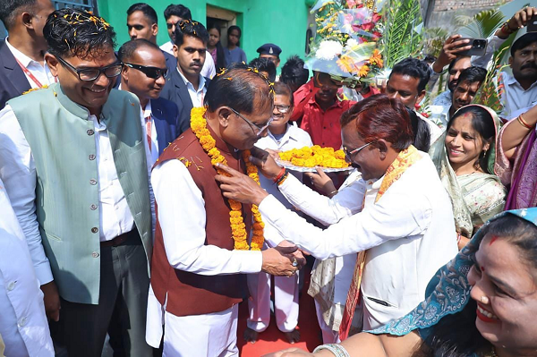  नगरीय निकायों में ऐतिहासिक जनादेश का एक वर्ष: सुशासन, पारदर्शिता और विकास पर जनता की मुहर &mdash; मुख्यमंत्री श्री विष्णु देव साय  