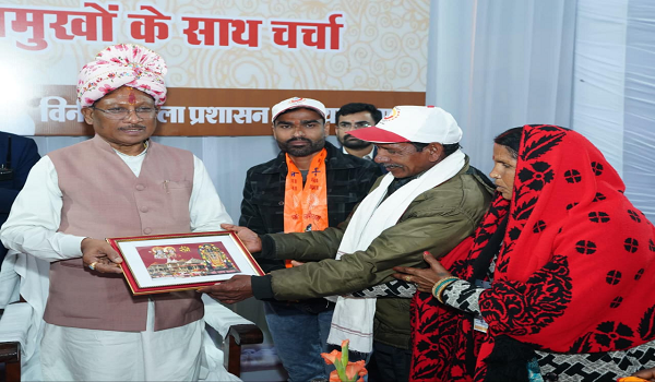 सुदूर अंचलों के श्रद्धालुओं को मिला अयोध्या धाम का सौभाग्य, मुख्यमंत्री ने कहा &mdash; यही जनसेवा की प्रेरणा