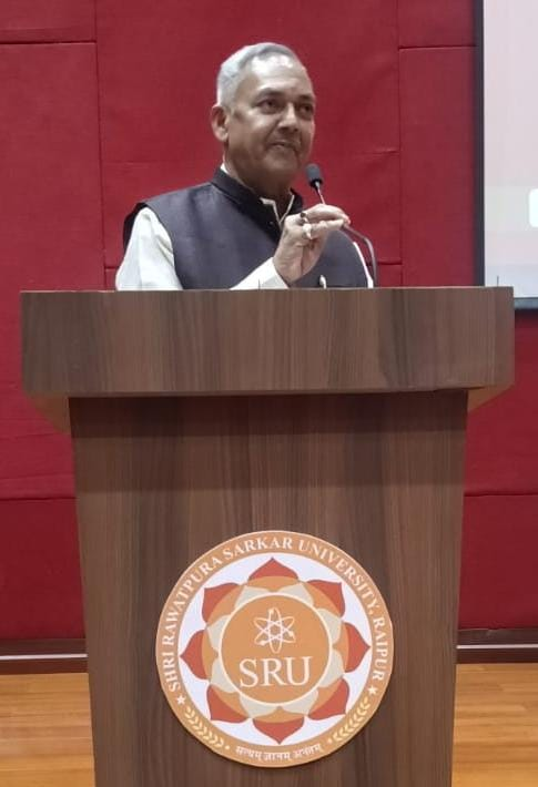 योग से सशक्त होगा युवा वर्ग, शिक्षा के साथ स्वास्थ्य भी आवश्यक :श्री रूपनारायण सिन्हा