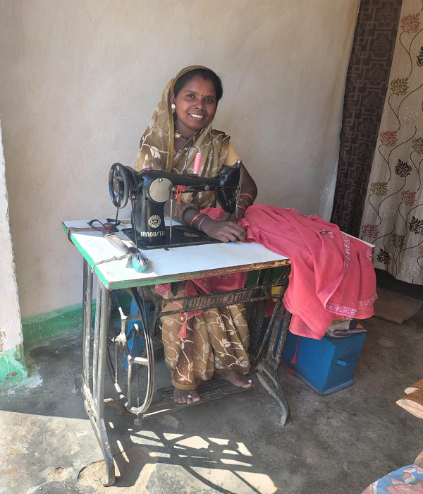 महतारी वंदन योजना से बनी आत्मनिर्भर