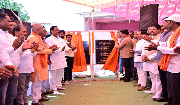 उप मुख्यमंत्री ने छत्रपति शिवाजी के प्रतिमा का किया लोकार्पण