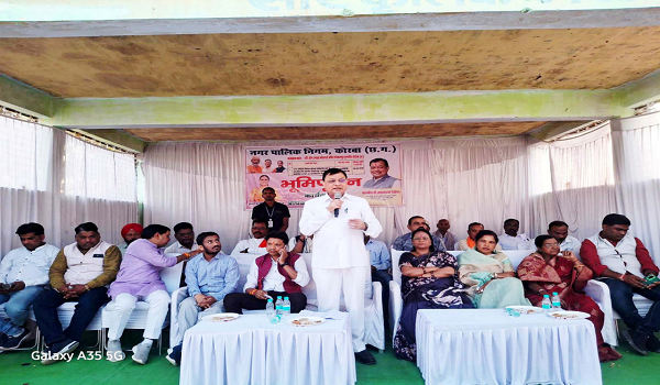 गोपालपुर पुनर्वास गांव की वर्षो से जर्जर सड़कों का होगा जीर्णोंद्धार व डामरीकरण