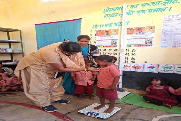 स्वस्थ बचपन की दिशा में वजन त्यौहार सशक्त पहल