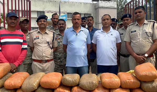 कबीरधाम पुलिस ने जब्त किया 5 करोड़ का गांजा