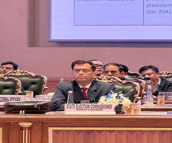 भारत निर्वाचन आयोग एवं राज्य निर्वाचन आयुक्तों का राष्ट्रीय राउंड टेबल सम्मेलन संपन्न