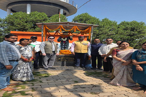 राष्ट्र सर्वोपरि &mdash; वीरता, त्याग और संकल्प का पावन स्मरण 