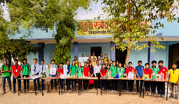 राष्ट्रीय विज्ञान दिवस पर विद्यालय में हुआ विभिन्न गतिविधियों का आयोजन