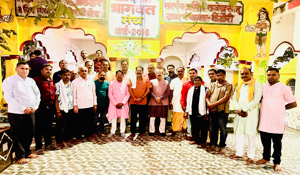  ब्राह्मण ना किसी के अभाव में रहता ,ना किसी के प्रभाव में रहता ,वह हमेशा अपने स्वभाव में रहता है 