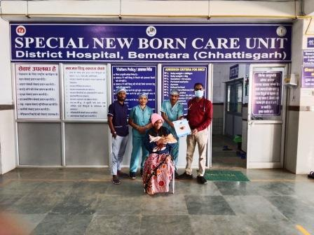 जिला चिकित्सालय बेमेतरा : 100 बिस्तरीय मातृ व शिशु अस्पताल में प्रीमेच्योर शिशु का सफल उपचार
