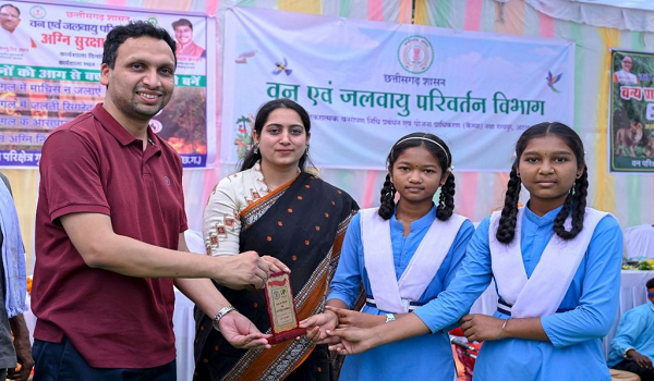 ग्रामीणों ने लिया पर्यावरण संरक्षण का संकल्प, जन-जागरूकता अभियान बना जनआंदोलन