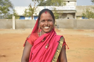 महतारी वंदन योजना से ब्रज बाई के जीवन में आई नई उम्मीद और आत्मनिर्भरता