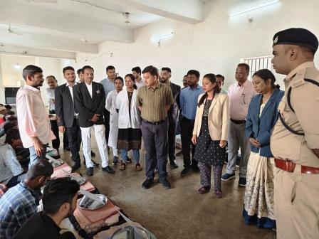 &ldquo;बोर्ड ऑफ विजिटर्स&rdquo; द्वारा जिला जेल का निरीक्षण, बंदियों को बेहतर सुविधाएं और गुणवत्तापूर्ण विधिक सहायता देने के निर्देश