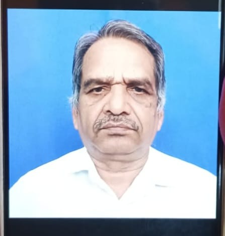 सेवानिवृत शिक्षक बीच रास्ते से हुए अचानक गायब, लावरिस हालत में मिली मोटरसायकल, पुलिस जांच में जुटी
