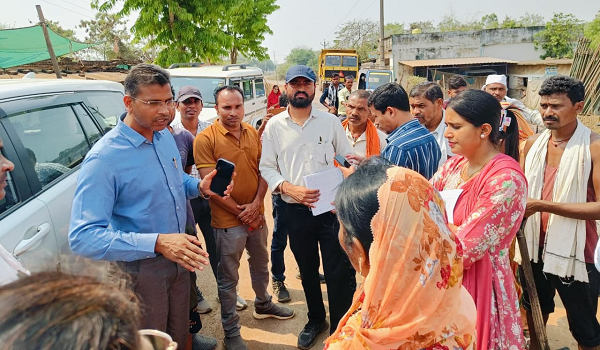 सीईओ जिला पंचायत ने प्रधानमंत्री आवास का किया निरीक्षण निर्माण कार्य में प्रगति लाने के दिए निर्देश