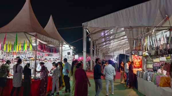 स्वदेशी मेला या सीधी लूट? स्टॉल किराया आसमान पर, बाजार से तीन गुना दाम, बाहरियों का कब्जा!