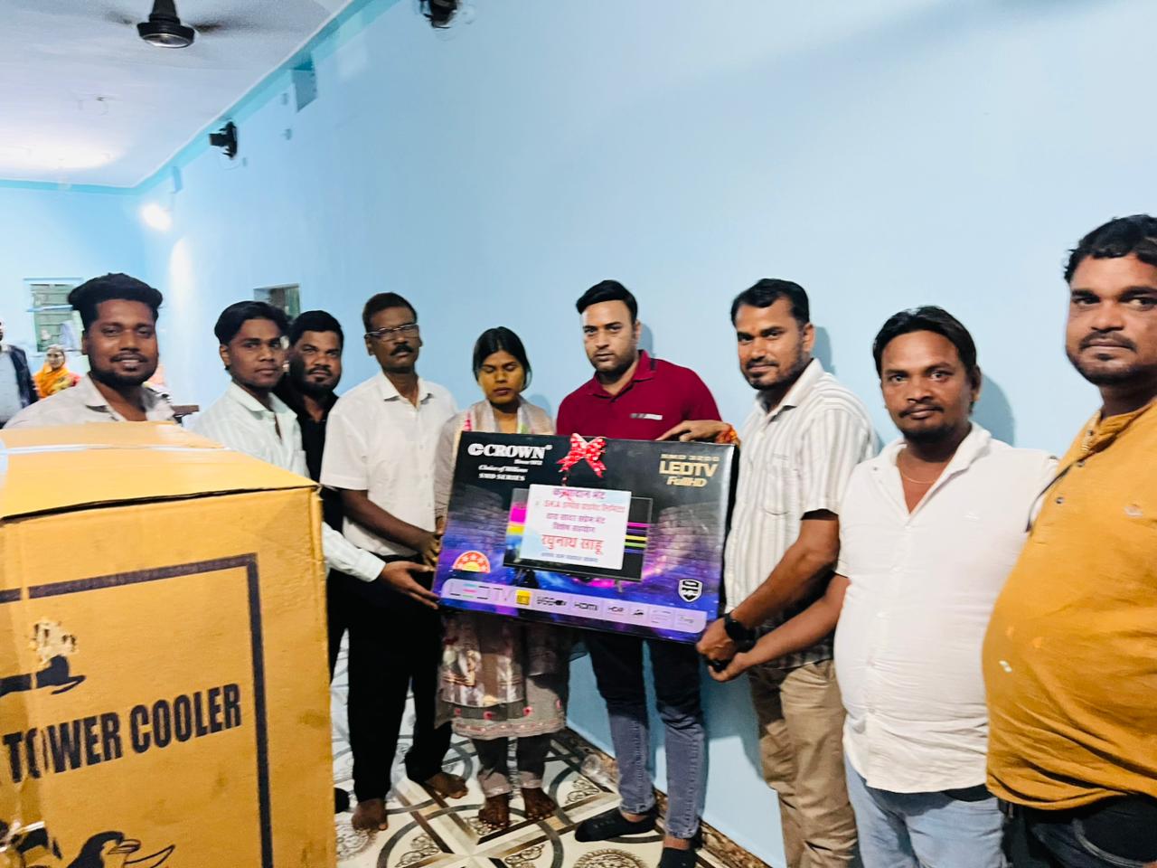 गरीब कन्याओं के विवाह में सरपंच की सराहनीय पहल, एलईडी टीवी व कूलर भेंट कर निभाया वादा धरसींवा