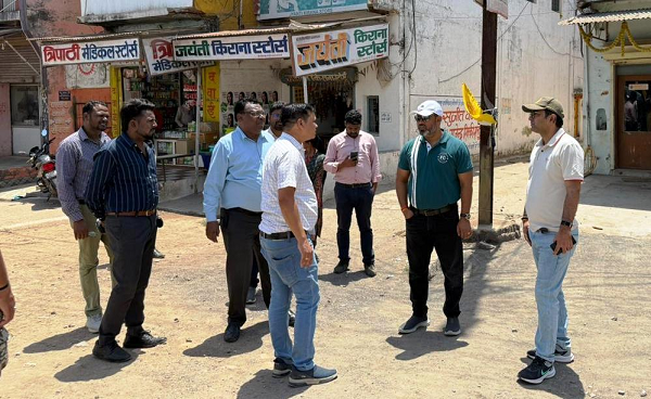 कलेक्टर ने लोरमी में प्रस्तावित नगर उद्यान स्थल का निरीक्षण, भूमि विवाद के शीघ्र निराकरण एवं विकास कार्यों में तेजी के निर्देश*