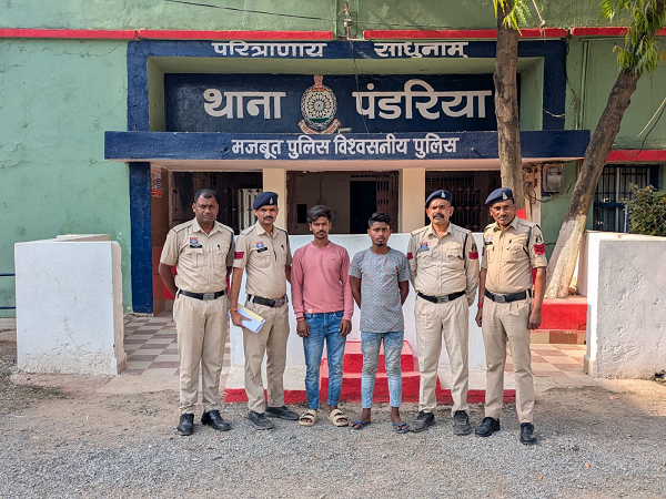 आईपीएल  में सट्टा का दांव लगवाने वालों के लगातार गिर रहे हैं विकेट