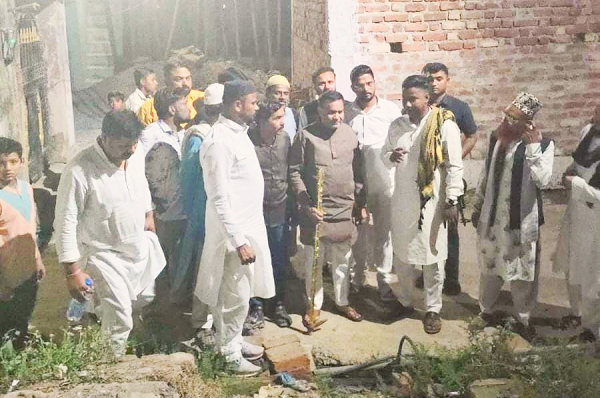 सपना हुआ साकार,मुस्लिम जमातखाना और आवासीय व व्यवसायिक भवन की सौगात,वक्फ बोर्ड के चेयरमैन डॉ सलीम राज ने रखी संगे बुनियाद